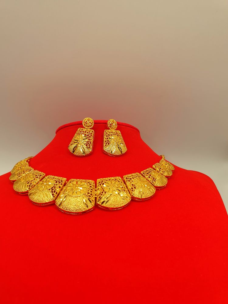 collier & boucles ethniques zuma , sur moderne-bijoux .fr - Bijoux ethniques & Femmes du monde