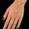 chaine de main acier inoxydable etty , sur moderne-bijoux.fr - bijoux ethniques & Femmes du monde